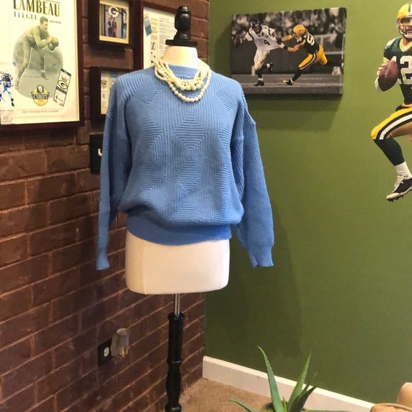 80’s Vintage Cuddle Knit Sweater - Picture 5 of 12